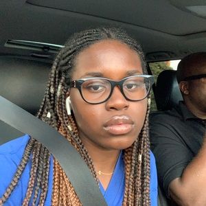 Meet your Posher, Agnes